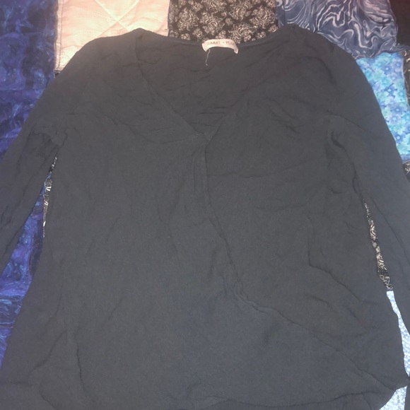 Summit + Peak Long Sleeve Cross body Top - Picture 1 of 3